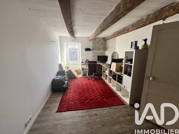 Location maison 5 pièces 106 m² Roquebrune-sur-Argens