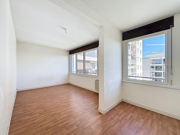 Appartement Angers 2 pièce(s) 67.81 m2