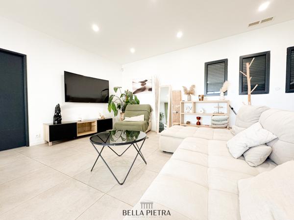 Restinclières (34160) Villa 4 pièces de 114m2 avec piscine et garage