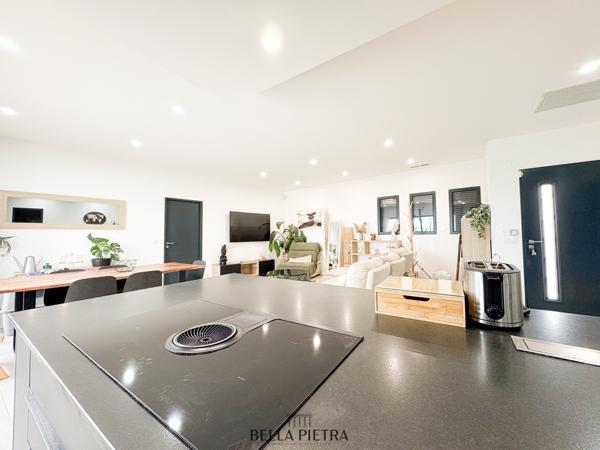 Restinclières (34160) Villa 4 pièces de 114m2 avec piscine et garage