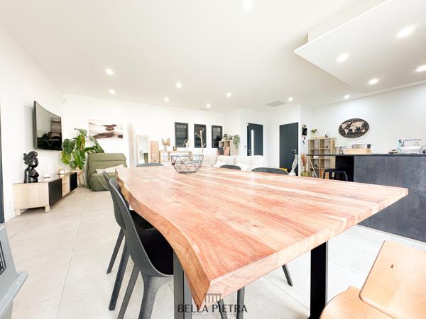 Restinclières (34160) Villa 4 pièces de 114m2 avec piscine et garage