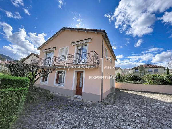 Millau (12100) Maison familiale au fond d'une impasse