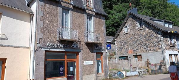 Immeuble à vendre MUROL (63)