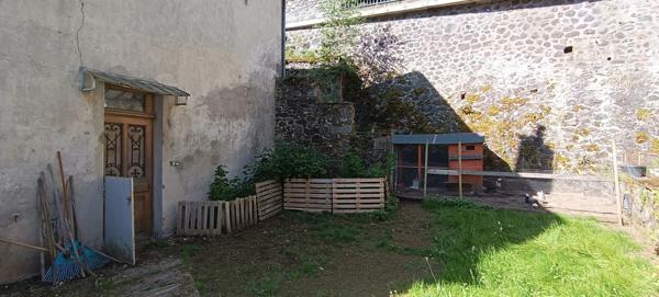 Immeuble à vendre MUROL (63)
