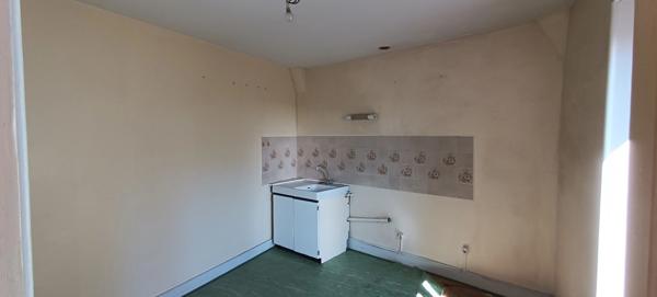 Immeuble à vendre MUROL (63)