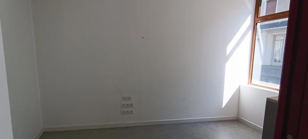 Immeuble à vendre MUROL (63)