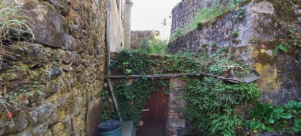 Immeuble à vendre MUROL (63)