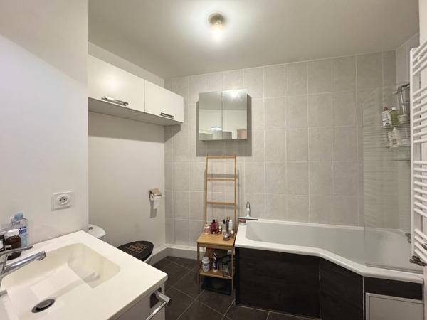 Appartement 2 pièces - 46 m² Exclusivité efficity