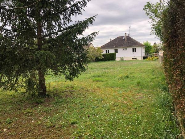 Pavillon à vendre à Issoudun dans l'Indre (36100), ref : 11813/1520