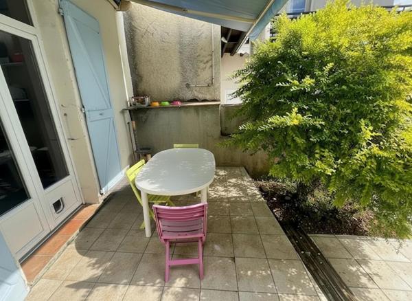 Immeuble de rapport  à Masseube ? 2 appartements + maison avec garage