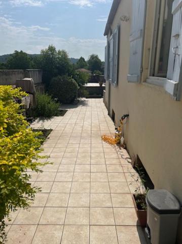 Immeuble de rapport  à Masseube ? 2 appartements + maison avec garage