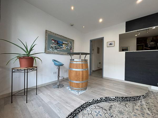 Maison Bourges à deux pas du centre ville avec Jardin garage et local !