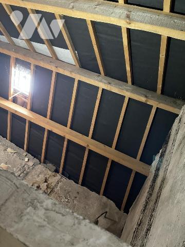 MAISON DE VILLAGE  R+2 AVEC REMISE