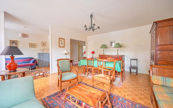 Appartement à vendre    4 pièces • 106 m2 Paris 20