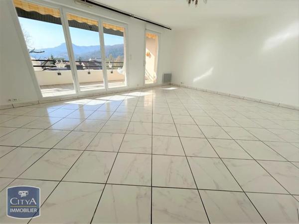 Appartement à louer 5 pièces 123.33m²