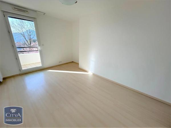 Appartement à louer 5 pièces 123.33m²