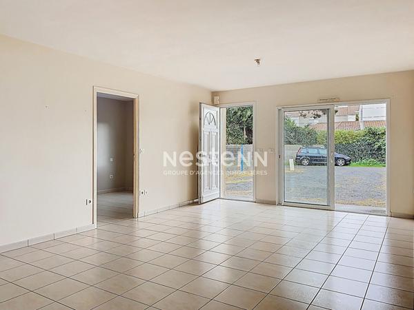 Maison à vendre à Saint Gilles Croix de Vie avec vue sur plan d'eau