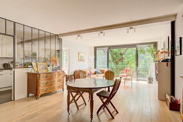 Appartement Saint Germain En Laye 5 pièce(s) 111.24 m2 1 090 000 € **  - Référence  18147