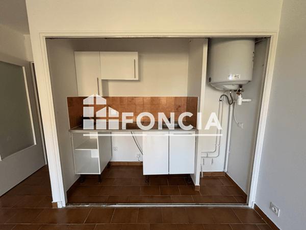 Location Studio 22.35 m² - 730 CHEMIN CURET BAS Six Fours Les Plages 83140