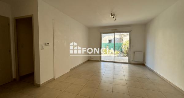 Location Appartement 2 pièces 42.5 m² - Le Thor 84250