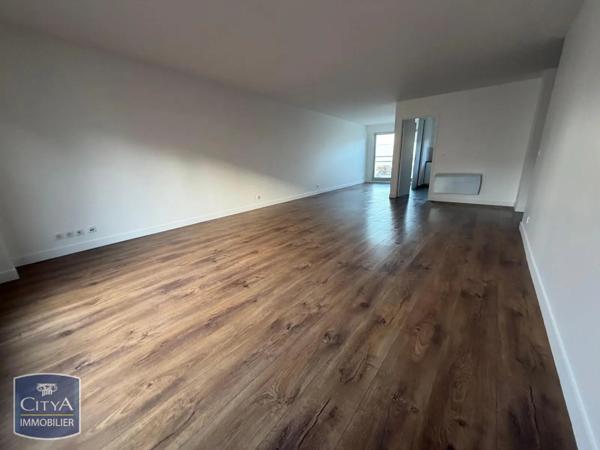 Appartement à louer 4 pièces 108m²