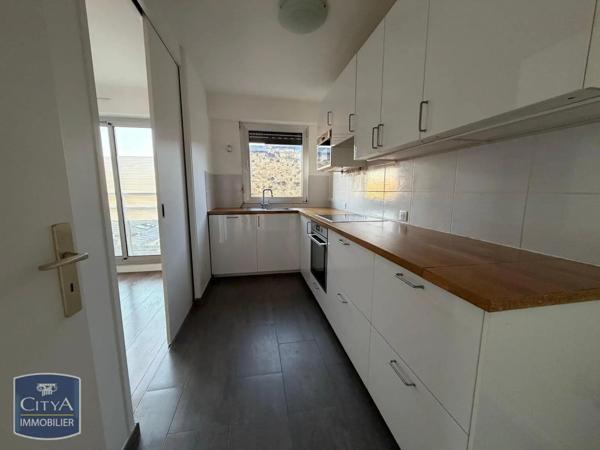 Appartement à louer 4 pièces 108m²
