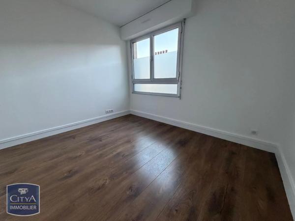 Appartement à louer 4 pièces 108m²