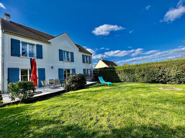 Maison Pontoise 7 pièce(s) 188.68 m² €620 000 ** - Référence 10936