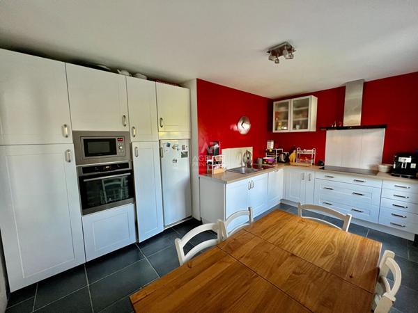 Maison Pontoise 7 pièce(s) 188.68 m² €620 000 ** - Référence 10936