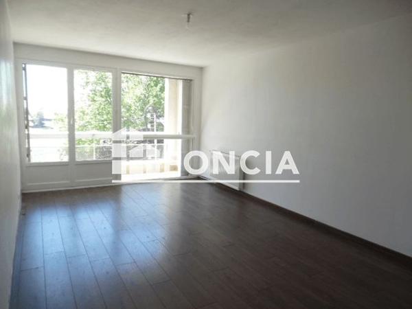 Location Appartement 2 pièces 43.3 m² - 34 QUAI DE LA MADELEINE Orleans 45000