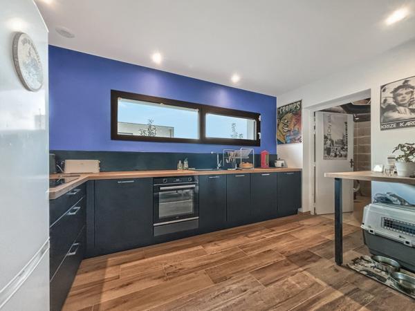 GUIPAVAS : Belle contemporaine d’architecte 7 pièces neuve en viager
