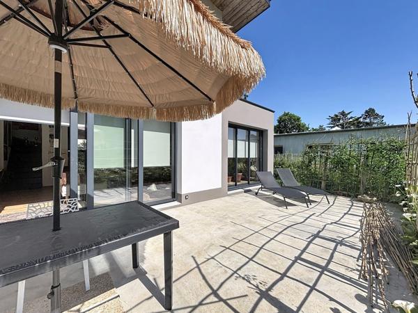 GUIPAVAS : Belle contemporaine d’architecte 7 pièces neuve en viager