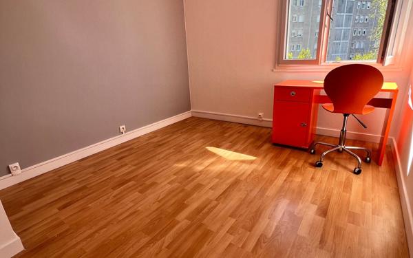 Appartement à vendre    3 pièces • 67,36 m2 Grenoble