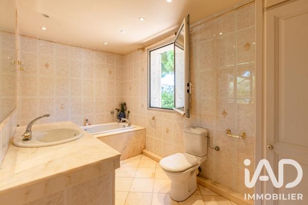 Maison à vendre 7 pièces 191 m² Antibes