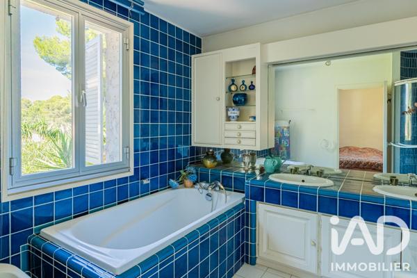 Maison à vendre 7 pièces 191 m² Antibes