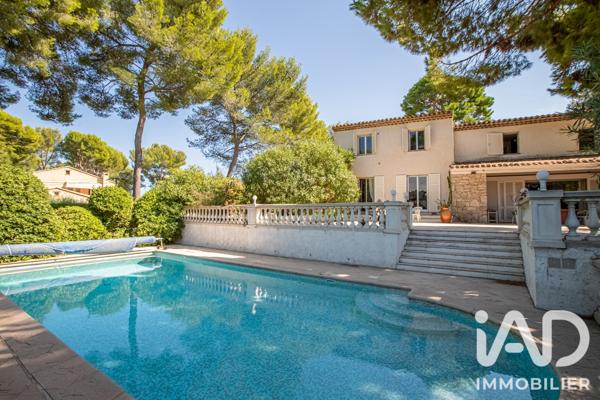 Maison à vendre 7 pièces 191 m² Antibes