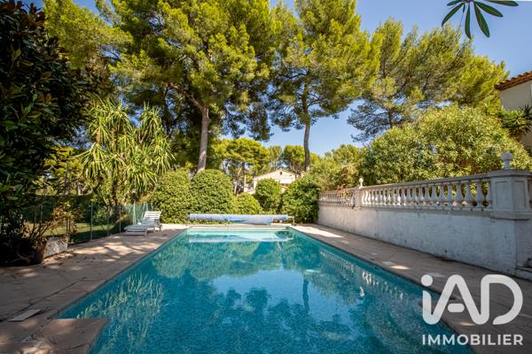 Maison à vendre 7 pièces 191 m² Antibes