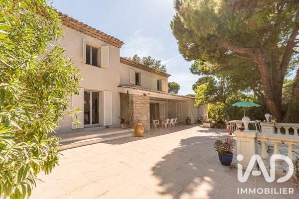 Maison à vendre 7 pièces 191 m² Antibes