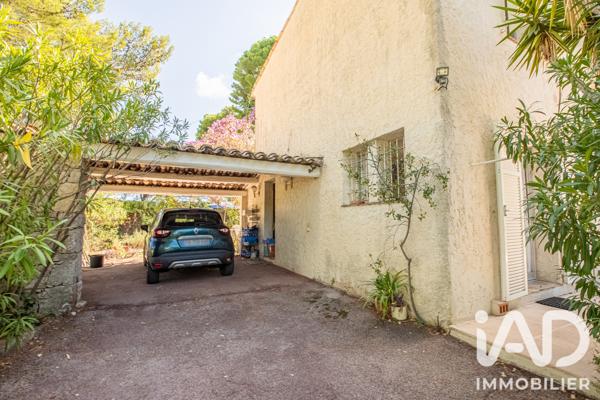 Maison à vendre 7 pièces 191 m² Antibes