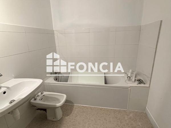 Location Appartement 4 pièces 103.29 m² - 87 CHEMIN DU CHAVRIL Sainte Foy Les Lyon 69110