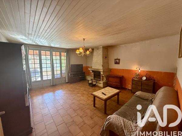 Maison à vendre 9 pièces 207 m² Velleron
