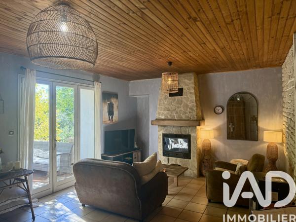 Maison à vendre 9 pièces 207 m² Velleron