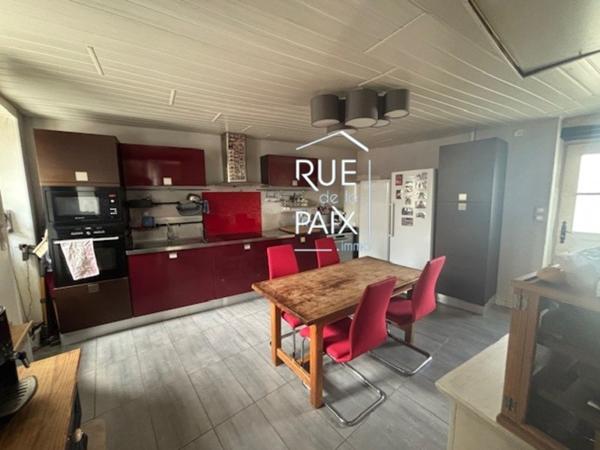 79200 PARTHENAY Maison Parthenay idéalement situé 105m2