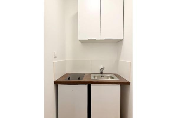 A LOUER : T1 à LILLE • • 800 € CC • Réf. 5781