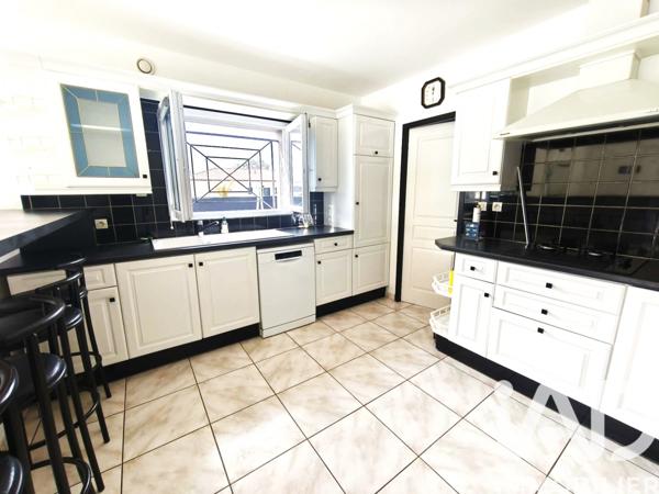 Maison à vendre 5 pièces 139 m² Cestas