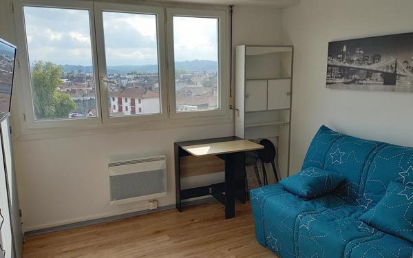 Appartement à vendre    1 pièce • 15 m2 Pau