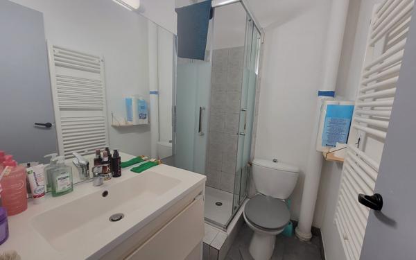 Appartement à vendre    1 pièce • 15 m2 Pau