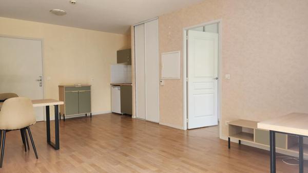 Appartement 2 pièces – 44 m² environ à Carquefou (ref : 1805T)