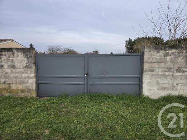 Terrain à vendre  4008 m 2   CHATEAUBERNARD  - 16