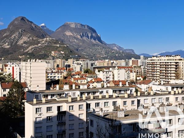 Appartement à vendre 6 pièces 123,43 m² Grenoble